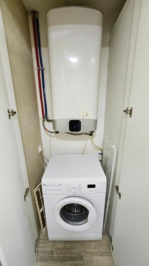 מדריד Luminoso Apartamento 6 Personas Pueblo Nuevo מראה חיצוני תמונה