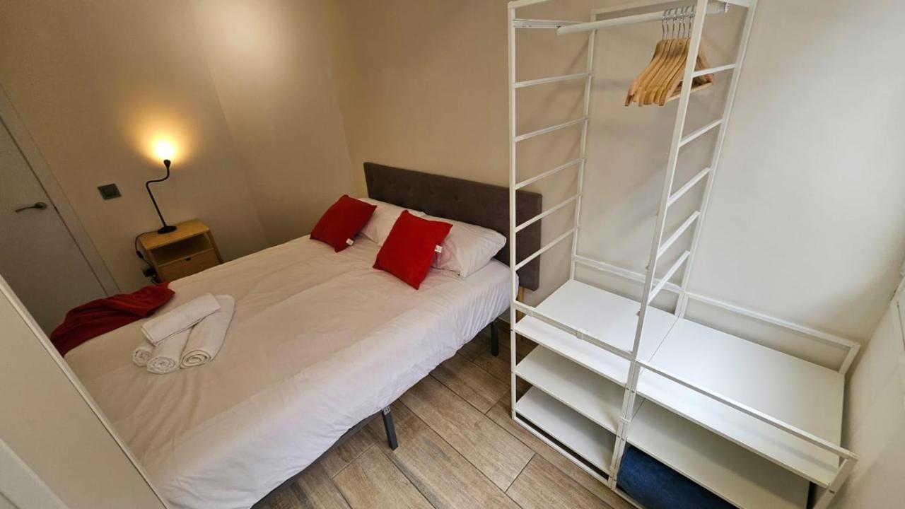 מדריד Luminoso Apartamento 6 Personas Pueblo Nuevo מראה חיצוני תמונה