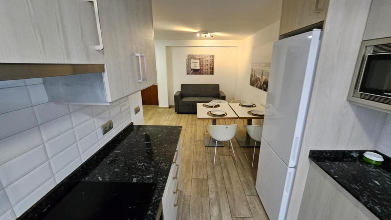 מדריד Luminoso Apartamento 6 Personas Pueblo Nuevo מראה חיצוני תמונה